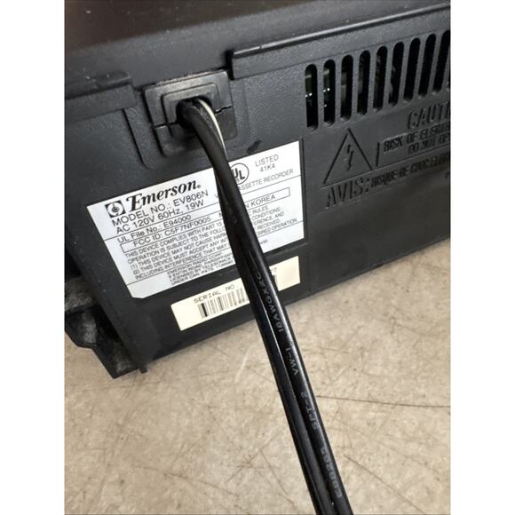 Emerson EV806N VCR 4-head Video Cassette Recorder VHS TAPE Player FULLY TESTED - Picture 8 of 9